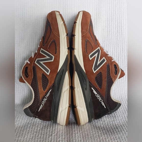 New Balance Shoes - 🌟SEE NEW LISTING🌟🎉HP!🎉 🦁L.L. BEAN x New Balance 990 V4 🤎 Womens 8.5